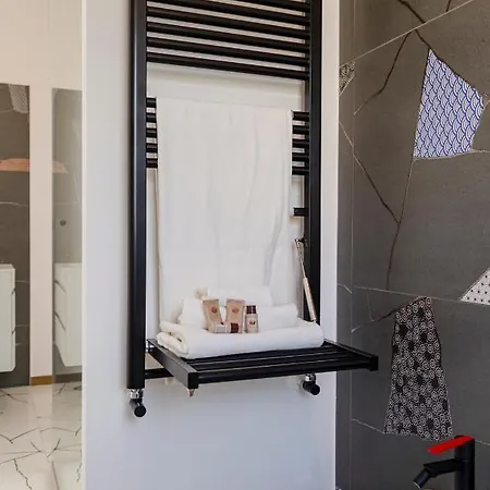 Apulialux Center Loft Con & Netflix アパート バーリ